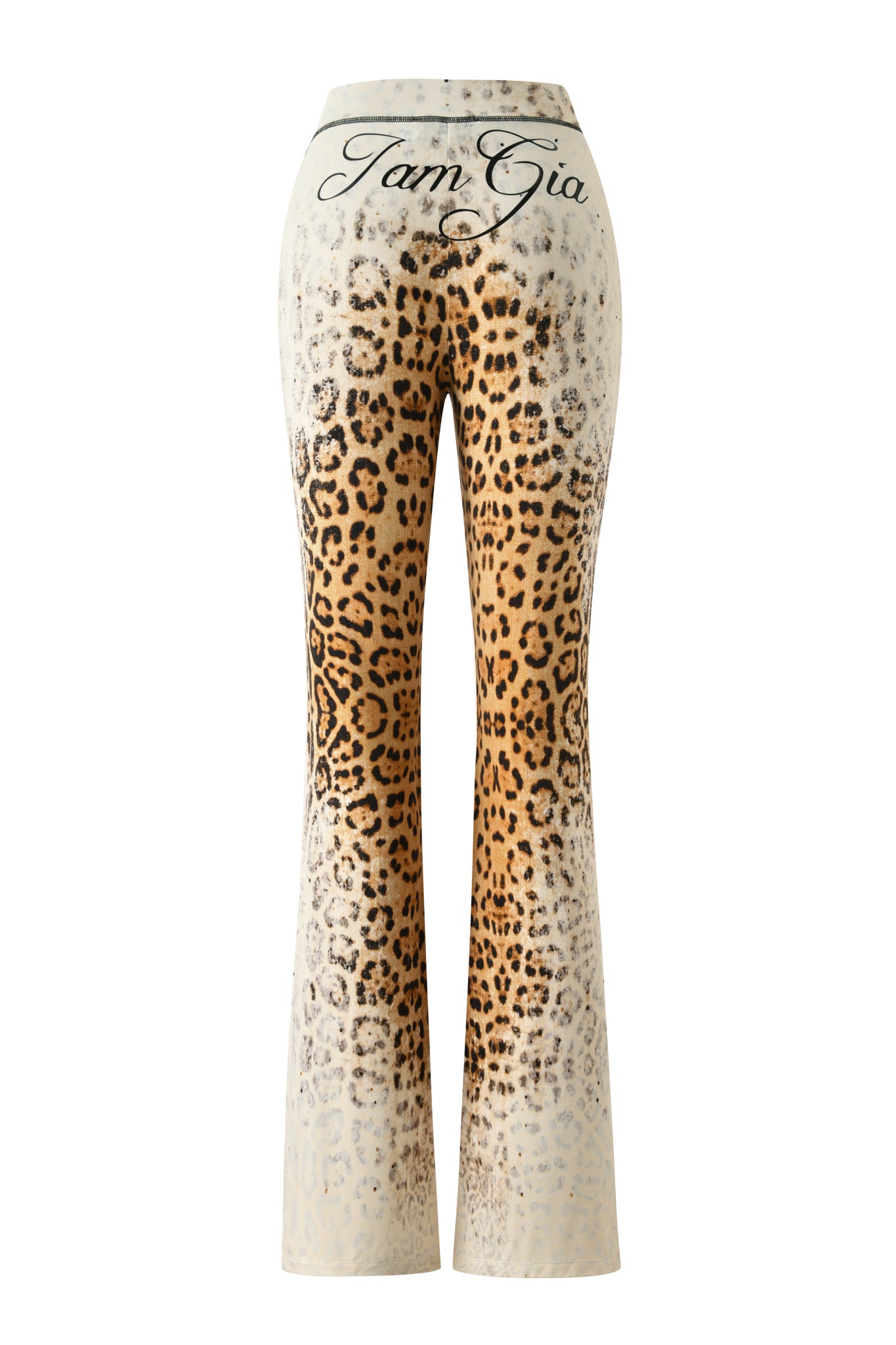 The BLARE TRACKPANT - CREAM FADED PANTHERA by I.AM.GIA features a cream-to-beige gradient leopard print and “I.AM.GIA” in bold black script across the waistband. Made from premium bamboo fabric, these luxe trackpants put a modern spin on classic animal prints for effortless style and comfort.